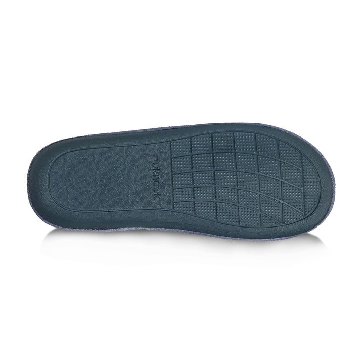 Becca Women&